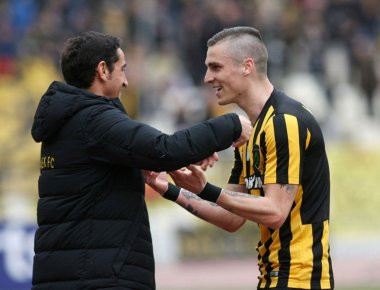 AEK: Συγγνώμη από Βράνιες σε παίκτες και προπονητή